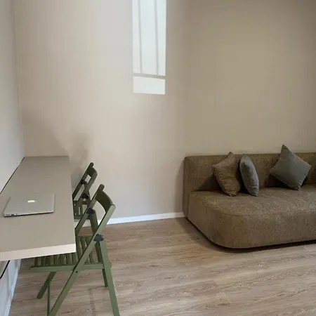 Bejart 6 Apartment